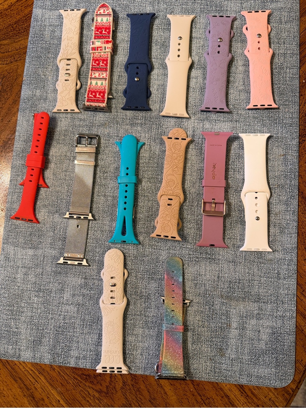 14 Silicone and Leather Watch Bands for 38-40 mm Apple Watch